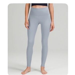 High-Rise Smooth Light Gray Leggings
